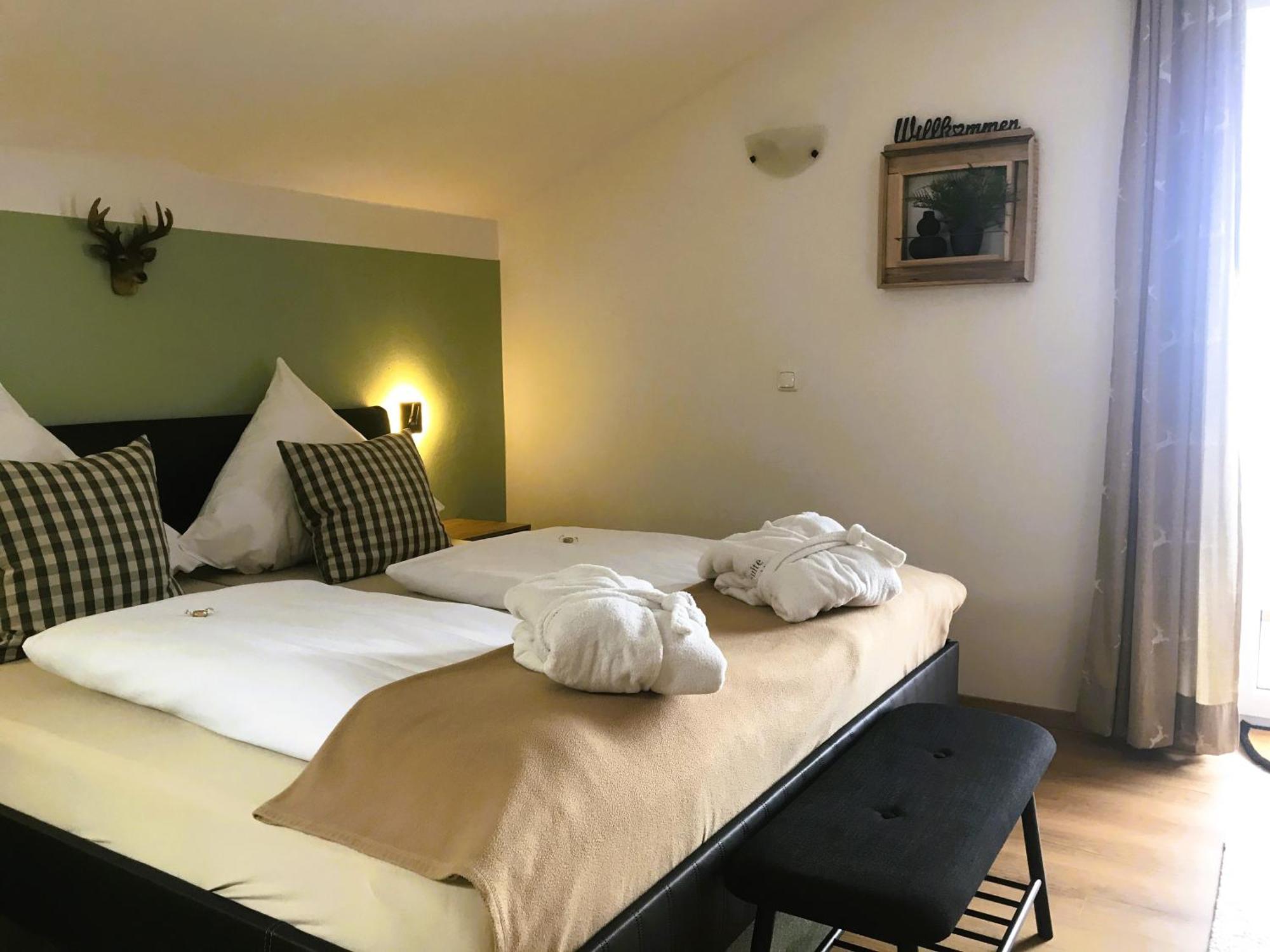Zur Neuen Post Landgasthof Herzogsreut Dış mekan fotoğraf